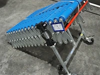 Gura - afbeelding 1 van  8