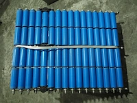Gura - afbeelding 5 van  8