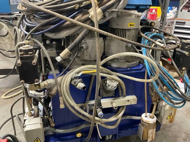 Gusmer sr 300 ge spuitschuim unit - afbeelding 4 van  7