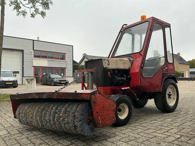 Gutbrod 2500 zelfrijdende veegmachine - afbeelding 24 van  24