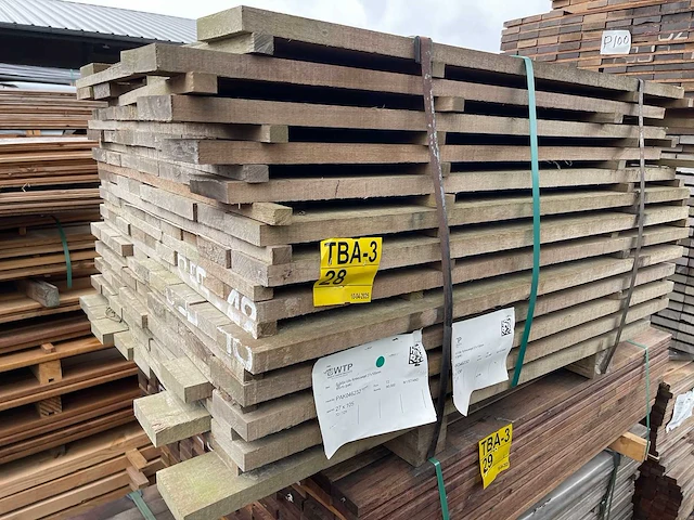 Guyana ipé hardhouten planken fijnbezaagd 27x105-130mm, lengte 125cm (107x) - afbeelding 2 van  3