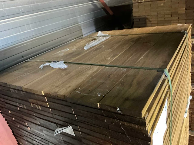 Guyana ipé hardhouten planken geschaafd 21x145mm, lengte 125cm (154x) - afbeelding 1 van  3