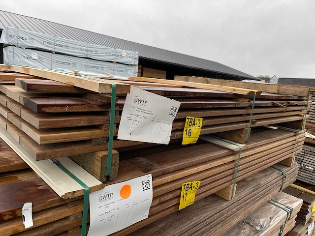Guyana ipé hardhouten planken geschaafd 21x145mm, lengte 185cm (27x) - afbeelding 2 van  3