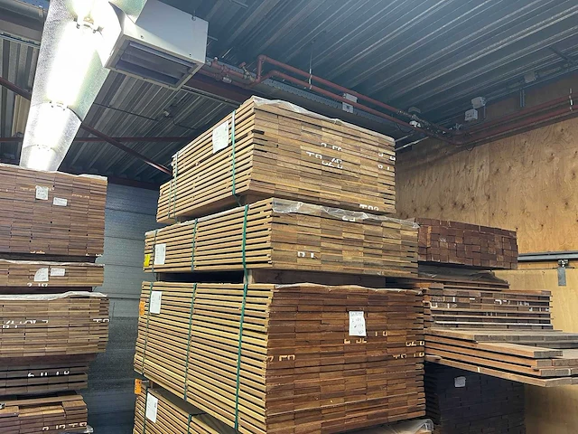 Guyana ipé hardhouten planken geschaafd 21x145mm, lengte 185cm (77x) - afbeelding 4 van  4