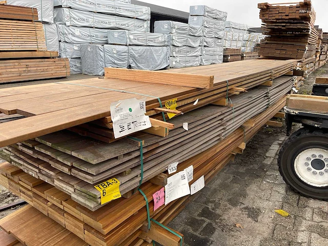 Guyana ipé hardhouten planken geschaafd 21x145mm, lengte 430-550cm (29x) - afbeelding 2 van  3
