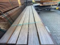 Guyana ipé hardhouten planken geschaafd 21x145mm, lengte 430cm (55x) - afbeelding 1 van  3
