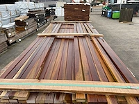 Guyana ipé hardhouten planken geschaafd 21x40mm, lengte 215cm (234x) - afbeelding 1 van  3