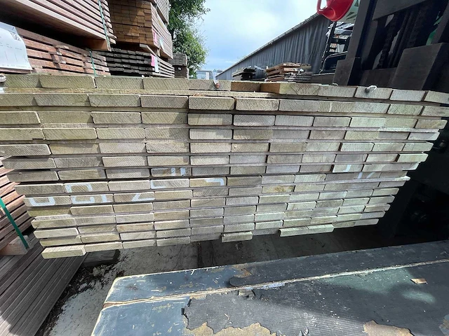 Guyana ipé hardhouten planken geschaafd 21x90mm, lengte 95cm (153x) - afbeelding 3 van  3