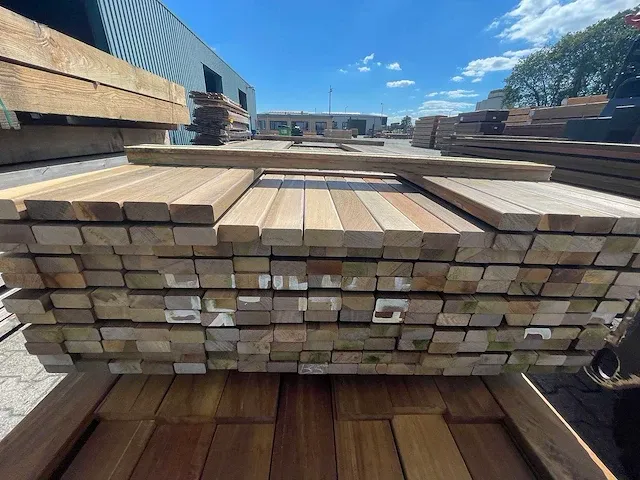 Guyana ipé hardhouten planken geschaafd 21x95mm, lengte 164/245cm 6/215cm (170x) - afbeelding 3 van  3