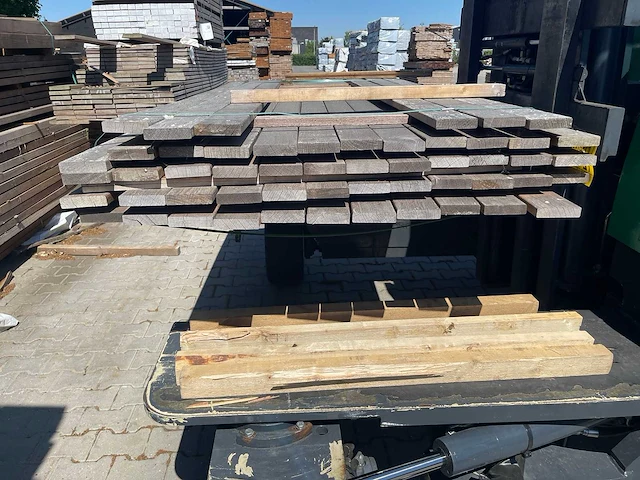Guyana ipé hardhouten planken geschaafd 21x95mm, lengte 215cm (53x) - afbeelding 3 van  3