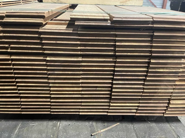 Guyana ipé kopse veer en groef (buitenparket) 950x145x21mm (152x) - afbeelding 3 van  3