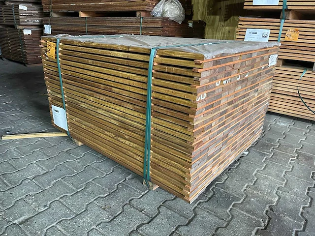 Guyana ipé latten geschaafd 1250x70x21mm (308x) - afbeelding 4 van  4