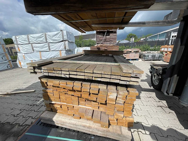 Guyana ipé latten geschaafd 1250x70x21mm (46x) - afbeelding 3 van  3