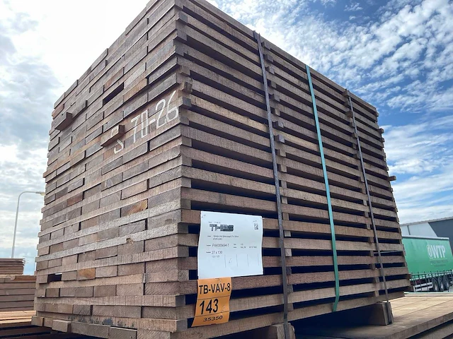 Guyana ipé planken fijnbezaagd 1250x130x27mm - afbeelding 2 van  3