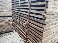 Guyana ipé planken fijnbezaagd 1250x80x27mm (228x) - afbeelding 2 van  3