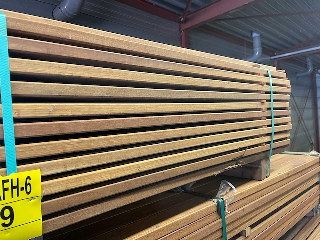 Guyana ipé planken geschaafd 1250x70x21mm (158x) - afbeelding 2 van  3