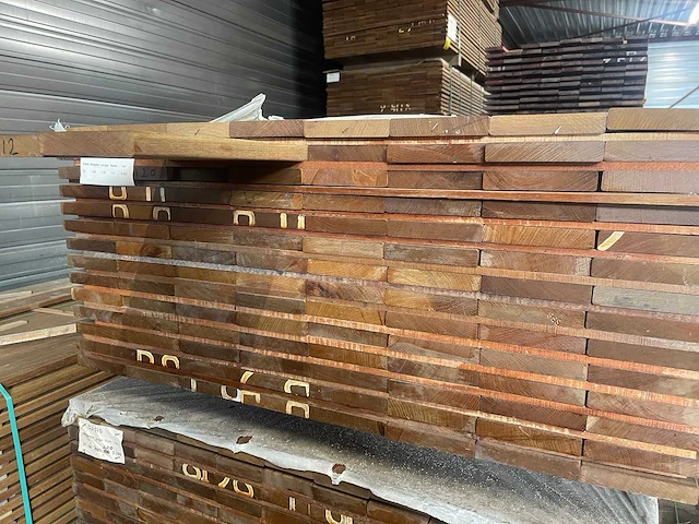 Guyana ipé planken geschaafd 1850x120x21mm (112x) - afbeelding 3 van  3
