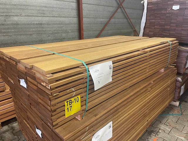 Guyana ipe planken geschaafd 1850x145x21mm (76x) - afbeelding 4 van  4