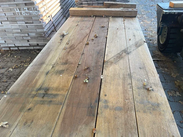 Guyana ipé planken geschaafd 2500x190x16mm (90x) - afbeelding 1 van  3