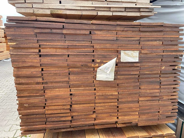 Guyana ipé planken geschaafd 3500x140x16mm (182x) - afbeelding 3 van  3