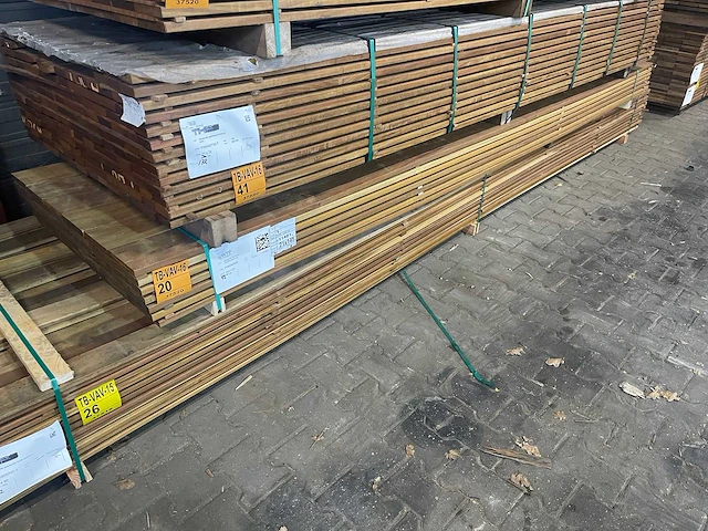 Guyana ipé planken geschaafd 3650x145x21mm (42x) - afbeelding 4 van  4