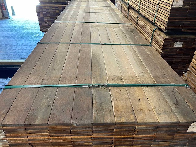 Guyana ipé planken geschaafd 4000x90x16mm (154x) - afbeelding 1 van  3