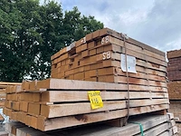 Guyana teak balken fijnbezaagd 1000-1500x80x50mm (130x) - afbeelding 2 van  3