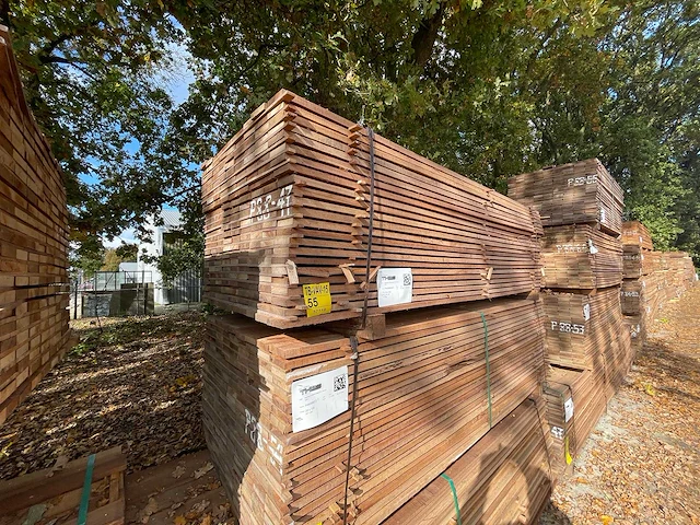Guyana teak beschoeiingsplanken 2500x100x20mm (207x) - afbeelding 4 van  4