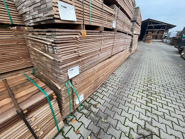 Guyana teak beschoeiingsplanken 5000x100x20mm (207x) - afbeelding 4 van  4