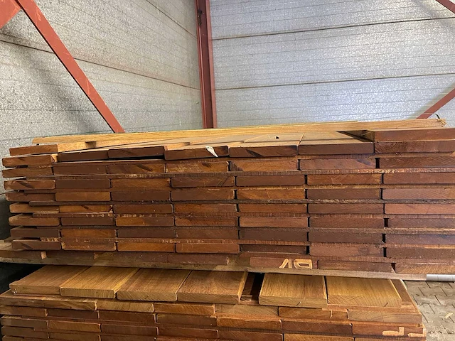Guyana teak geschaafd 1850x145x21mm (65x) - afbeelding 3 van  3