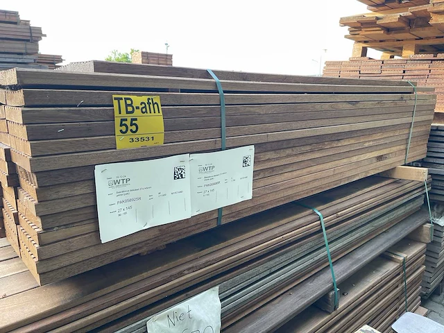 Guyana teak hardhouten dekdelen 27x145mm, lengte 155-185cm (101x) - afbeelding 2 van  3