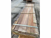 Guyana teak hardhouten planken geschaafd 16x140mm, lengte 450cm (56x) - afbeelding 1 van  3