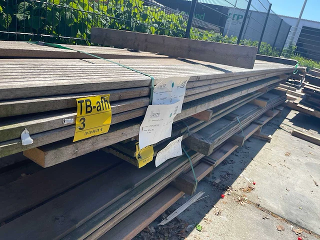 Guyana teak hardhouten vlonderplanken 21x145mm, lengte 500cm (18x) - afbeelding 2 van  3