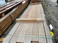 Guyana teak hardhouten vlonderplanken 27x145mm, lengte 400cm (21x) - afbeelding 1 van  3