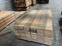 Guyana teak kopse veer en groef (buitenparket) 1250x145x21mm (120x) - afbeelding 1 van  3