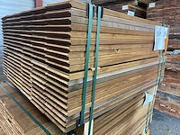 Guyana teak kopse veer en groef (buitenparket) 950x145x21mm (120x) - afbeelding 2 van  3
