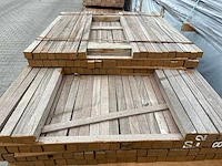 Guyana teak palen fijnbezaagd 1000-1500x40x40mm (138x) - afbeelding 1 van  3