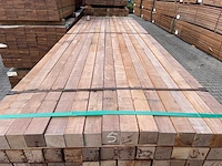 Guyana teak palen fijnbezaagd 3050x60x60mm (70x) - afbeelding 1 van  3