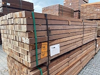 Guyana teak palen fijnbezaagd 3050x60x60mm (70x) - afbeelding 2 van  3
