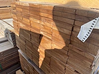Guyana teak planken geschaafd 1250x140x25mm (161x) - afbeelding 3 van  3