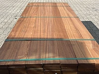 Guyana teak planken geschaafd 1250x140x25mm (161x) - afbeelding 1 van  4