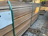 Guyana teak planken geschaafd 1850x140x25mm (161x) - afbeelding 2 van  3