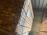 Guyana teak planken geschaafd 1850x90x25mm (253x) - afbeelding 4 van  4