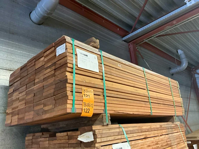 Guyana teak planken geschaafd 2150x140x25mm (70x) - afbeelding 2 van  3