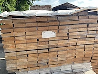 Guyana teak planken geschaafd 2150x90x25mm (165x) - afbeelding 3 van  3