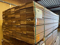 Guyana teak planken geschaafd 2450x25x140mm (81x) - afbeelding 4 van  4
