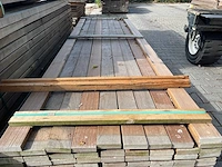 Guyana teak planken geschaafd 3050x90x25mm (83x) - afbeelding 1 van  3