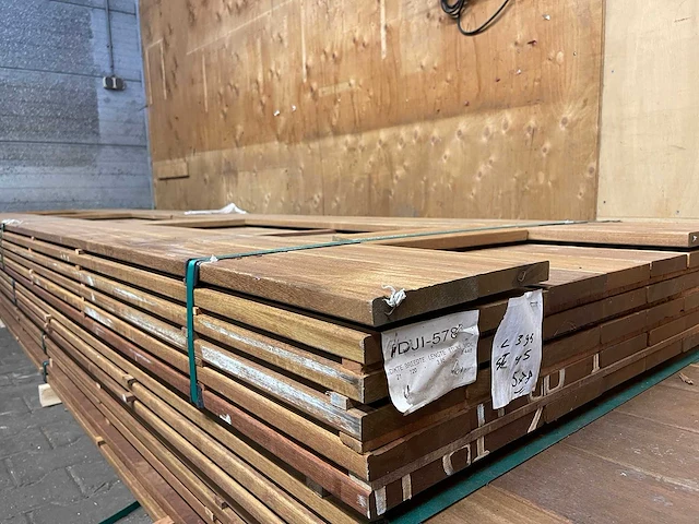 Guyana teak planken geschaafd 4250-4850x120x21mm (59x) - afbeelding 4 van  4