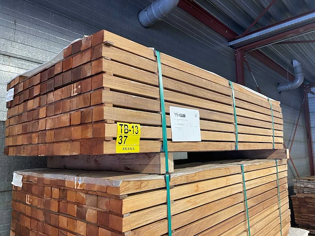 Guyana teak regels geschaafd 1850x68x45mm (105x) - afbeelding 4 van  4