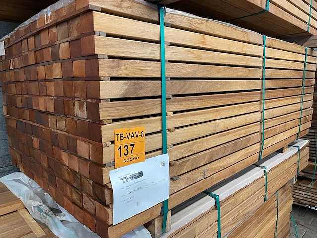 Guyana teak regels geschaafd 1850x68x45mm (168x) - afbeelding 4 van  4
